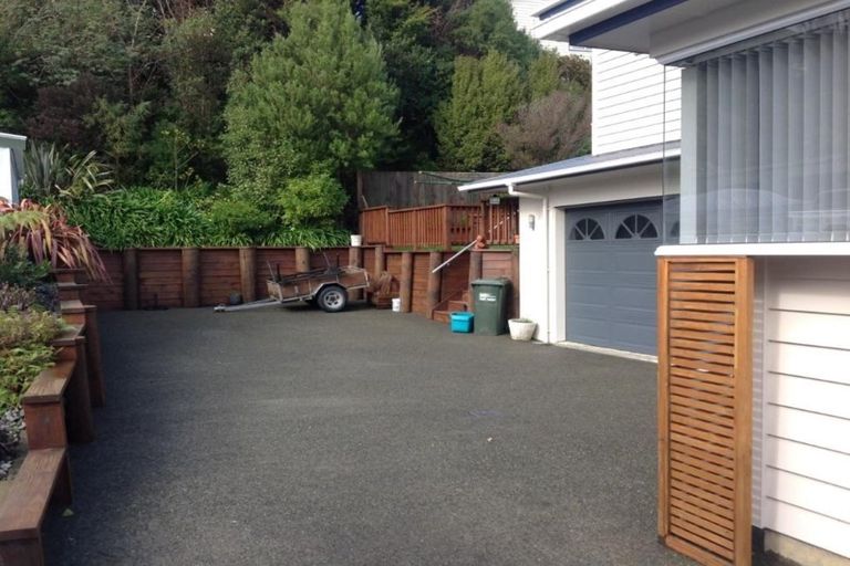 Photo of property in 12 Timaru Grove, Kelson, Lower Hutt, 5010