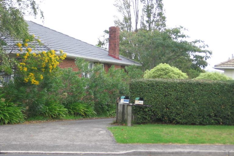 Photo of property in 1/25 Woodglen Road, Glen Eden, Auckland, 0602
