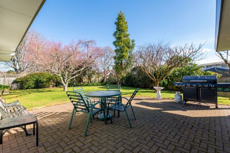 Photo of property in 11 Kahurangi Drive, Lynmore, Rotorua, 3010
