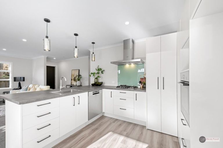 Photo of property in 175a Riverside Drive, Waiwhetu, Lower Hutt, 5010