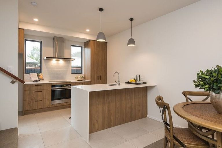 Photo of property in 2/555 Manchester Street, St Albans, Christchurch, 8014