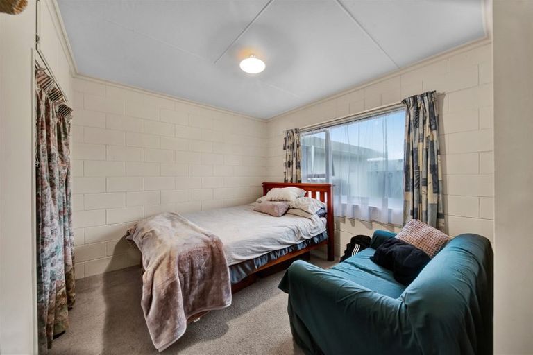 Photo of property in 31 Camellia Avenue, Bell Block, New Plymouth, 4312