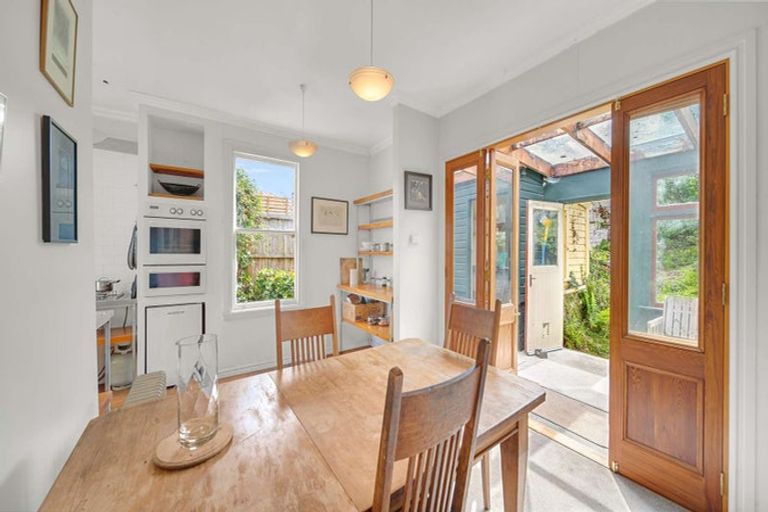 Photo of property in 49 Kauri Street, Ravensbourne, Dunedin, 9022