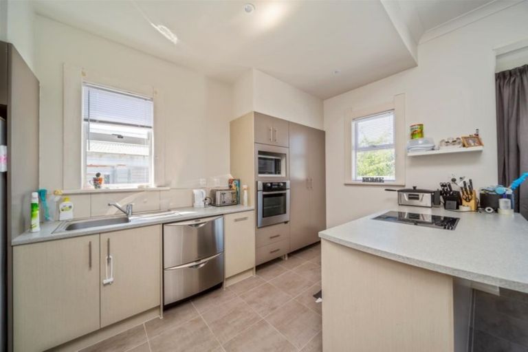 Photo of property in 8 Argyle Street, Hawera, 4610