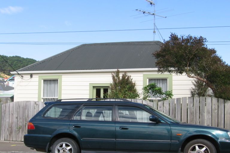 Photo of property in 20 Green Street, Newtown, Wellington, 6021