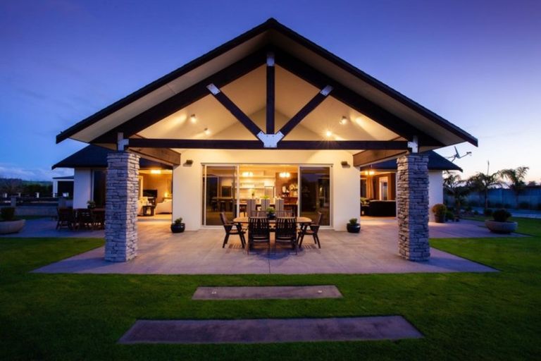 Photo of property in 282 Turangi Road, Tikorangi, Waitara, 4383