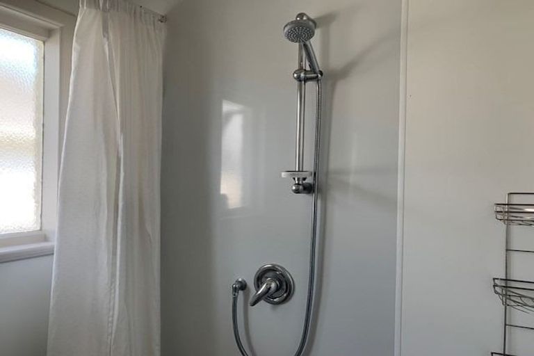 Photo of property in 216 Mcquarrie Street, Kingswell, Invercargill, 9812