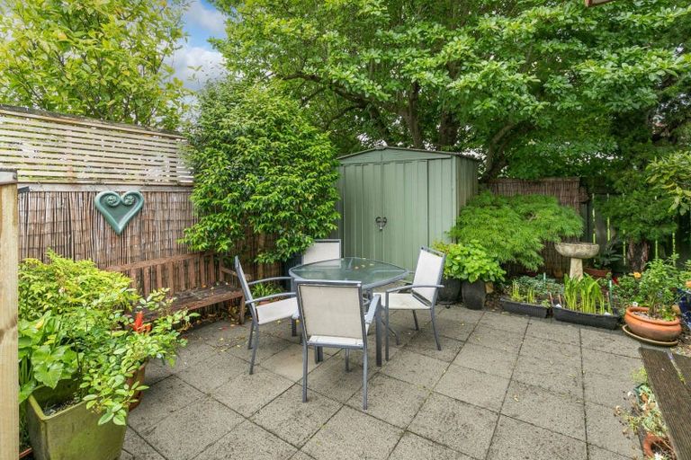 Photo of property in 17 Rigter Place, Enderley, Hamilton, 3214