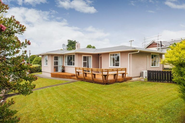 Photo of property in 10 Coronation Street, Feilding, 4702