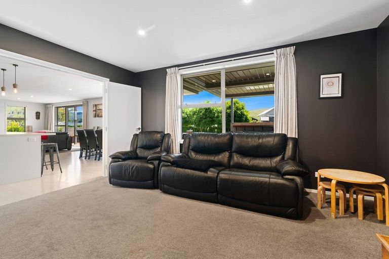 Photo of property in 74 Myles Way, Lower Shotover, Queenstown, 9304