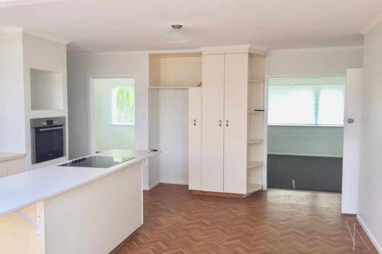 Photo of property in 51 Cargill Street, Papakura, 2110