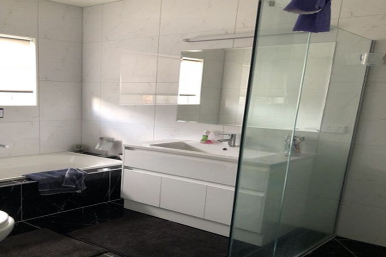 Photo of property in 8 Helen June Avenue, Flagstaff, Hamilton, 3210