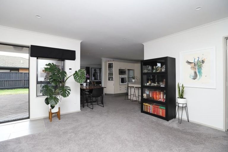 Photo of property in 28 Admiral Crescent, Flagstaff, Hamilton, 3210