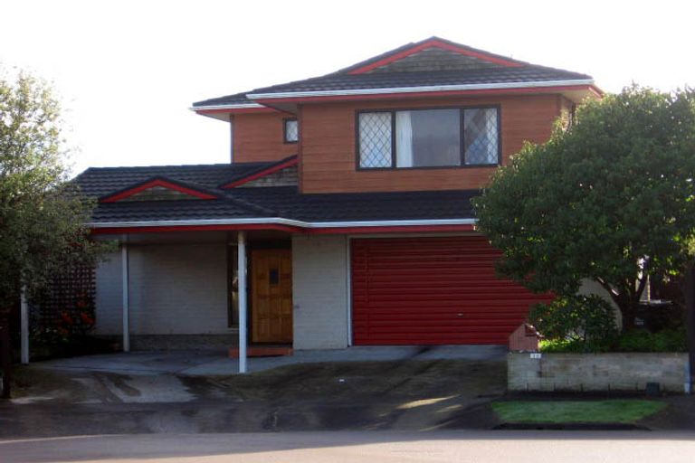 Photo of property in 15 Caulfield Place, Awapuni, Palmerston North, 4412