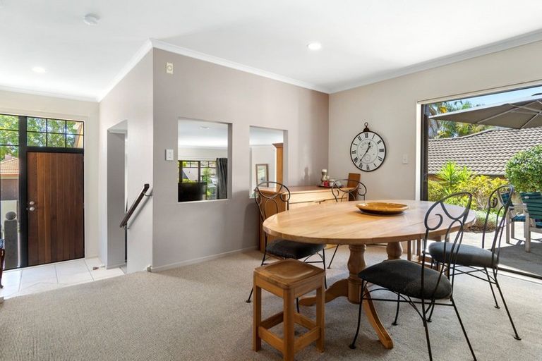 Photo of property in 5 Sabana Place, Bethlehem, Tauranga, 3110