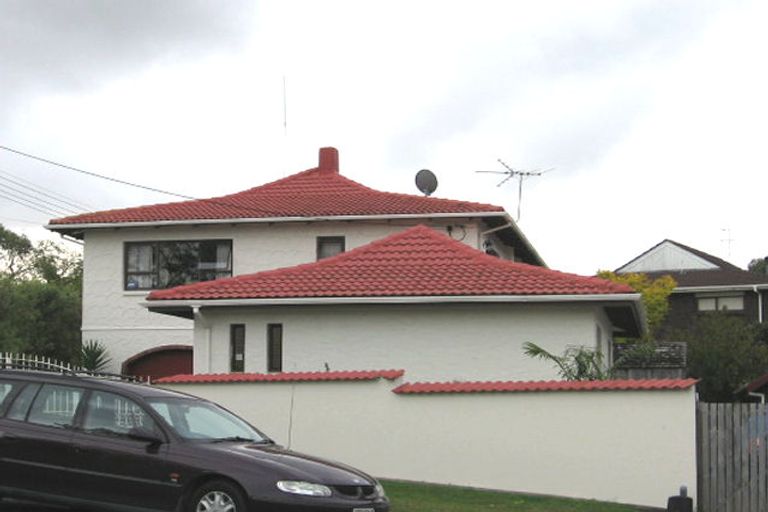 Photo of property in 214 Royal Road, Massey, Auckland, 0614