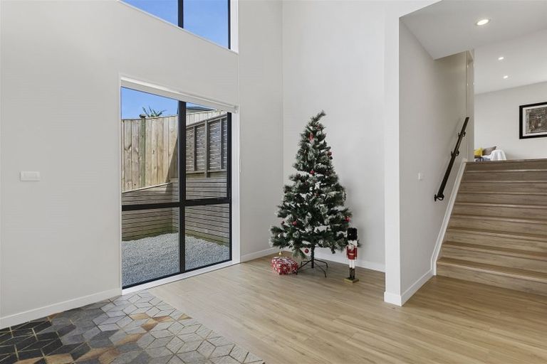 Photo of property in 87 Fairview Avenue, Fairview Heights, Auckland, 0632