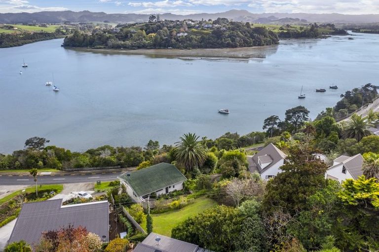 Photo of property in 1250 Sandspit Road, Sandspit, Warkworth, 0982