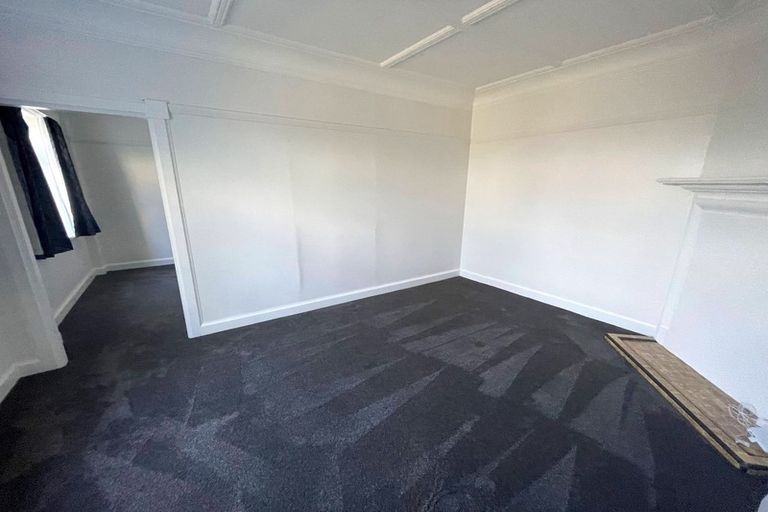 Photo of property in 105 Majoribanks Street, Mount Victoria, Wellington, 6011