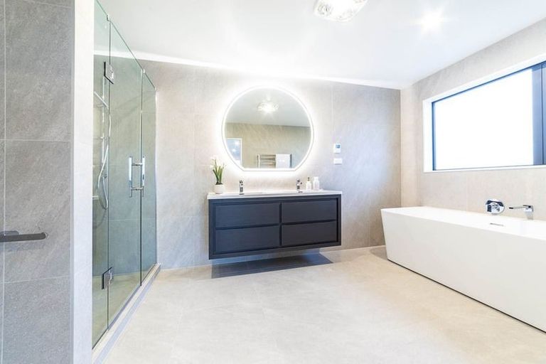 Photo of property in 9 David Rogers Lane, Swanson, Auckland, 0614