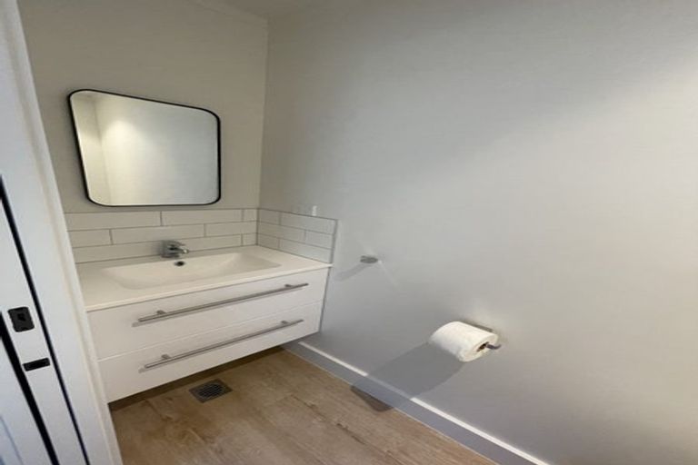 Photo of property in 34 Mornington Road, Brooklyn, Wellington, 6021