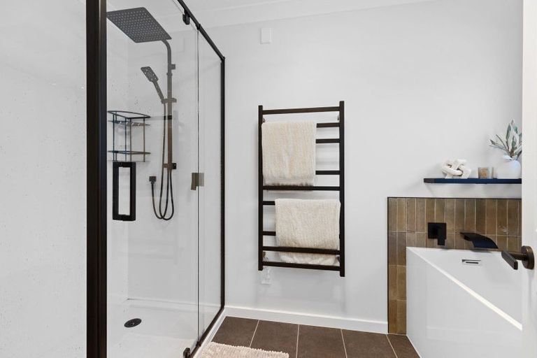 Photo of property in 36 Castlewold Drive, Bethlehem, Tauranga, 3110