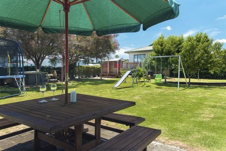 Photo of property in 13 Bollard Road, Tuakau, 2121