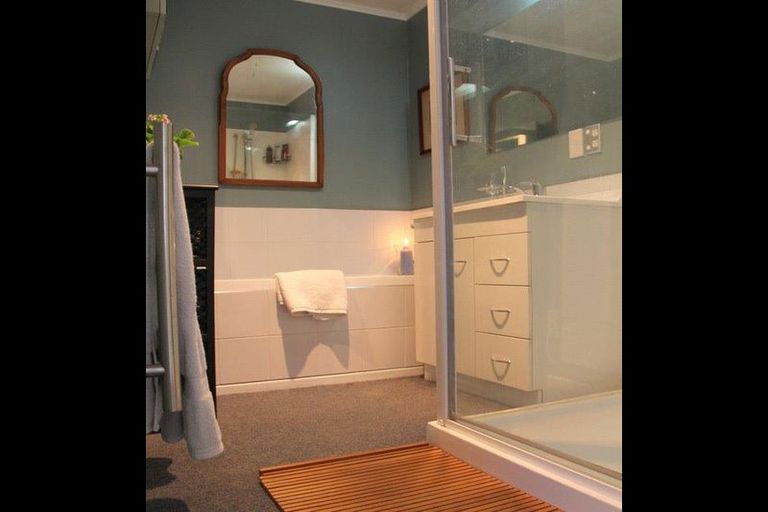 Photo of property in 58 Royal Terrace, Alexandra, 9320