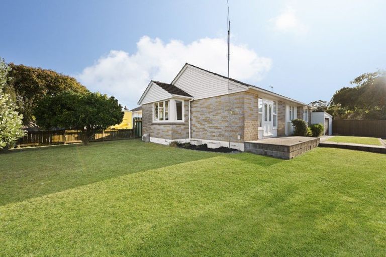 Photo of property in 32 Croall Crescent, St Andrews, Hamilton, 3200