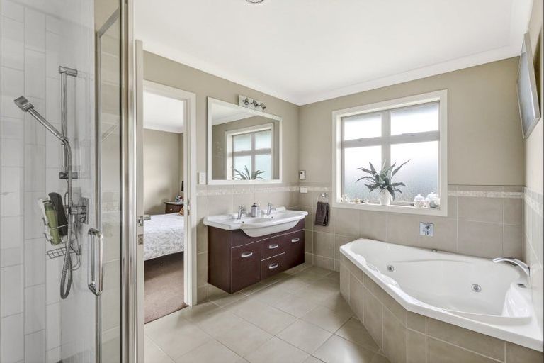 Photo of property in 170 Swayne Road, Cambridge, 3493