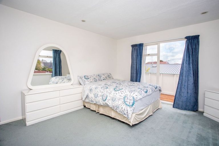 Photo of property in 143 Grahams Road, Burnside, Christchurch, 8053