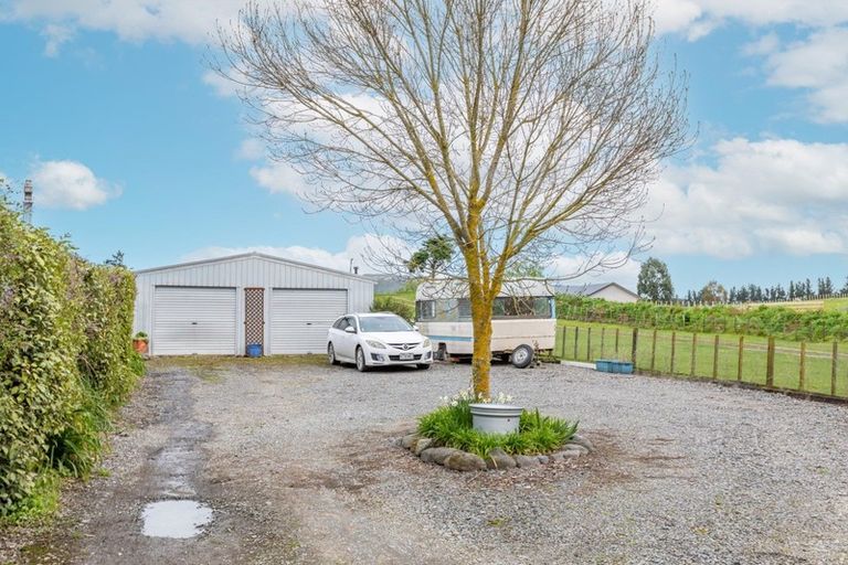 Photo of property in 314 White Road, Waipawa, Otane, 4277
