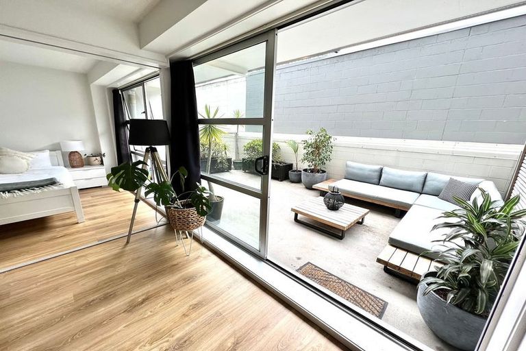 Photo of property in 8/8 Clayton Street, Newmarket, Auckland, 1023