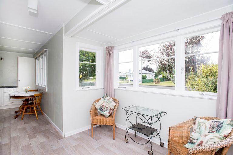 Photo of property in 16 Macdonald Street, Te Hapara, Gisborne, 4010
