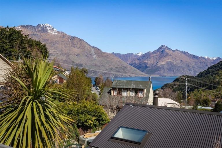 Photo of property in 20b Watts Road, Fernhill, Queenstown, 9300