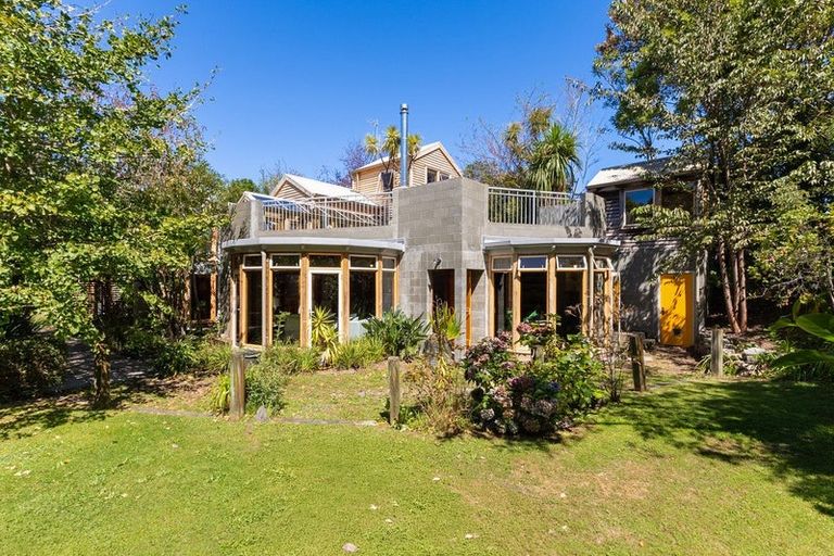 Photo of property in 20 Rimu Road, Raumati Beach, Paraparaumu, 5032
