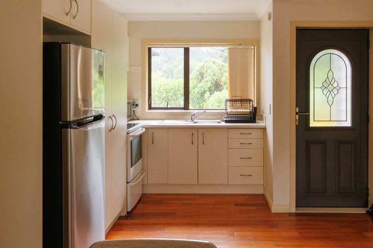 Photo of property in 67 Bushlands Park Drive, Albany, Auckland, 0632