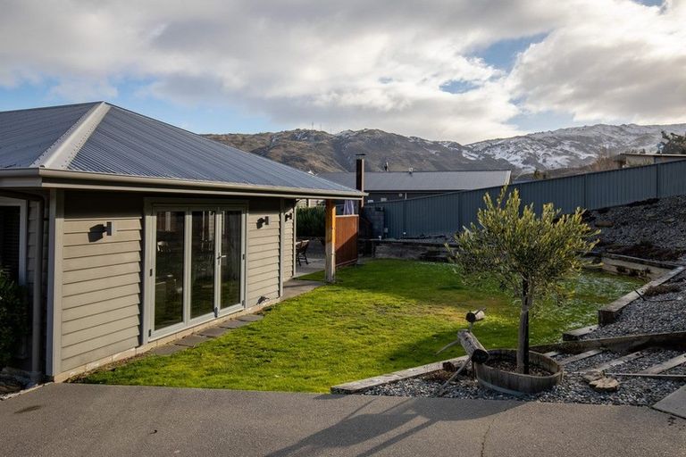 Photo of property in 6 Holdom Place, Clyde, 9330