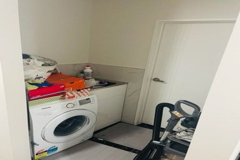 Photo of property in 6a Karihi Road, Karaka, Papakura, 2113