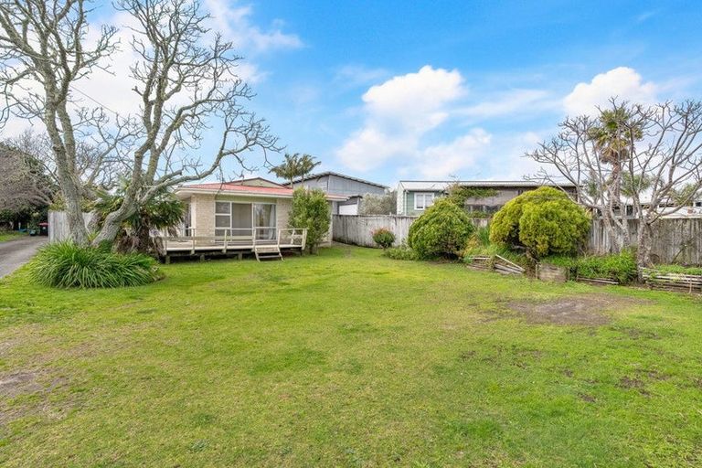 Photo of property in 114a Exeter Road, Whangamata, 3620