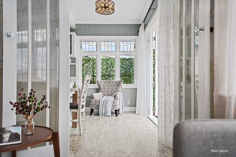 Photo of property in 9 Willow Avenue, Hannahs Bay, Rotorua, 3010