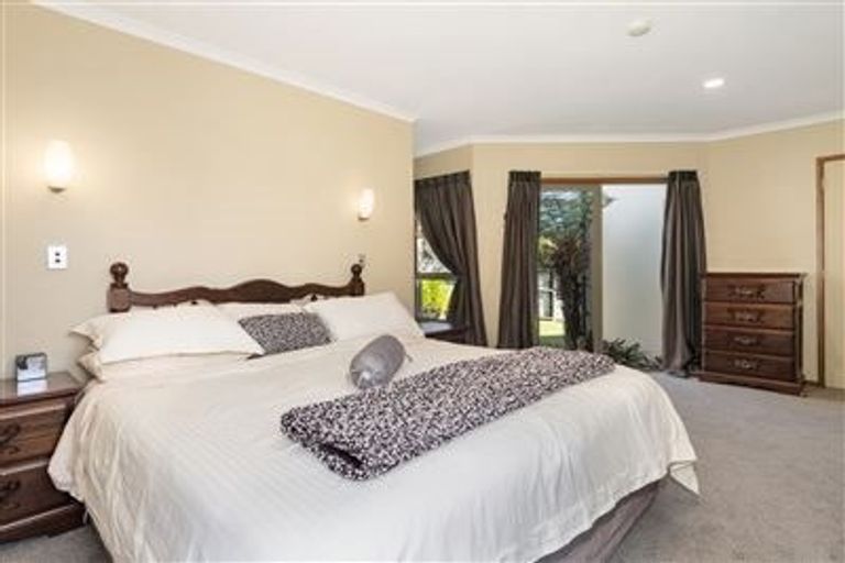 Photo of property in 32 Beaumaris Boulevard, Bethlehem, Tauranga, 3110