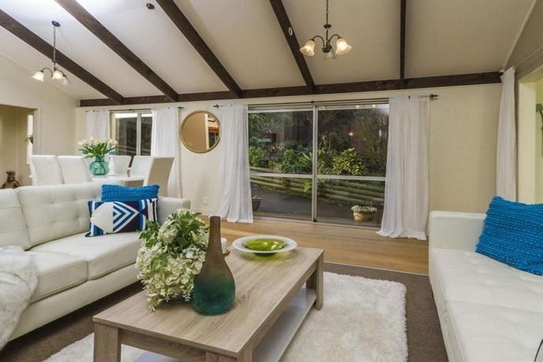 Photo of property in 43b Swann Beach Road, Stanmore Bay, Whangaparaoa, 0932