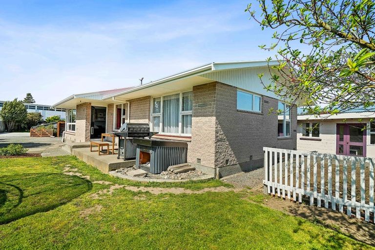 Photo of property in 8 Whelan Place, Hei Hei, Christchurch, 8042