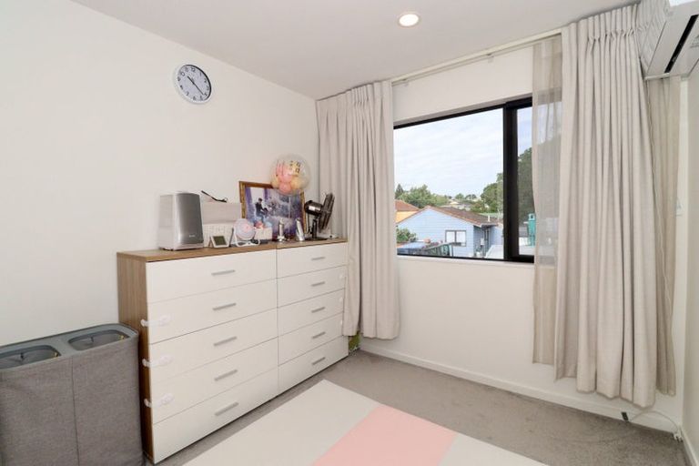 Photo of property in 22 Toanga Place, Mount Wellington, Auckland, 1062