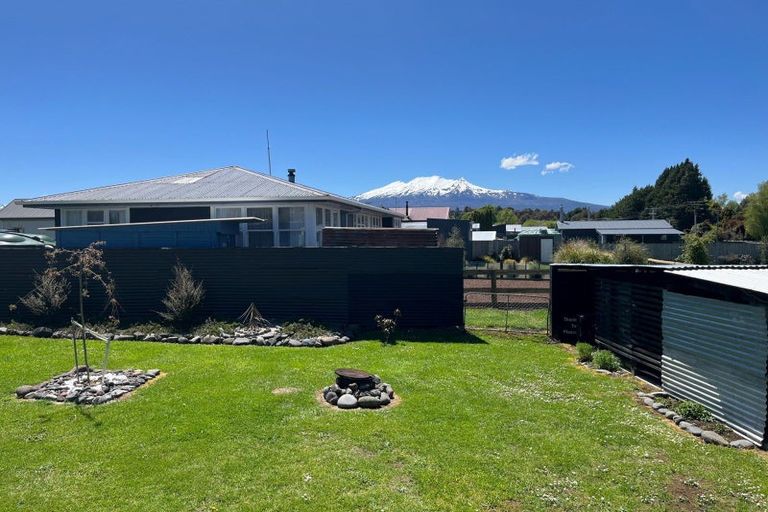 Photo of property in 30 Piwari Street, Rangataua, Ohakune, 4691