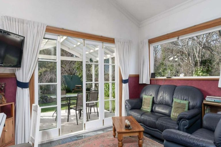 Photo of property in 21 Fox Street, Featherston, 5710