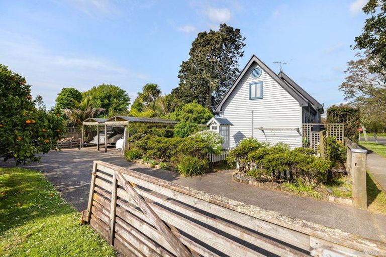 Photo of property in 79 George Crescent, Buckland, Pukekohe, 2677