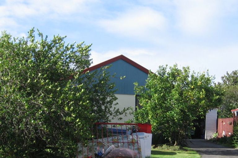 Photo of property in 17 Cameron Place, Ranui, Auckland, 0612