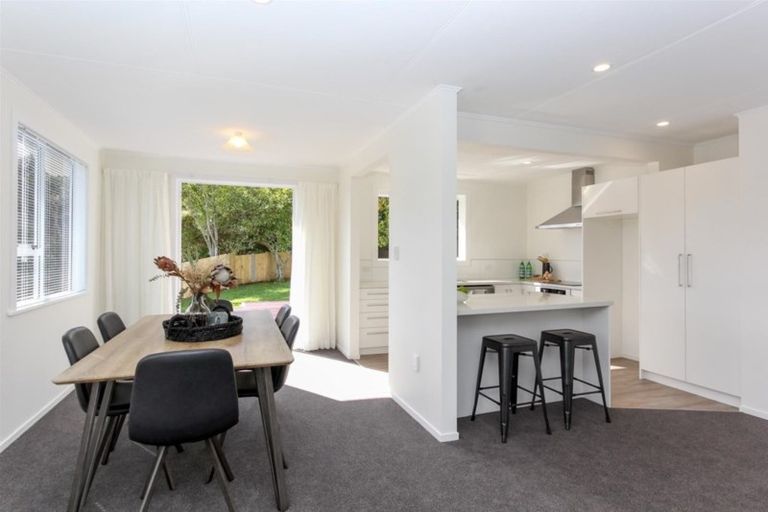 Photo of property in 2 Wayne Place, Ferndale, New Plymouth, 4310